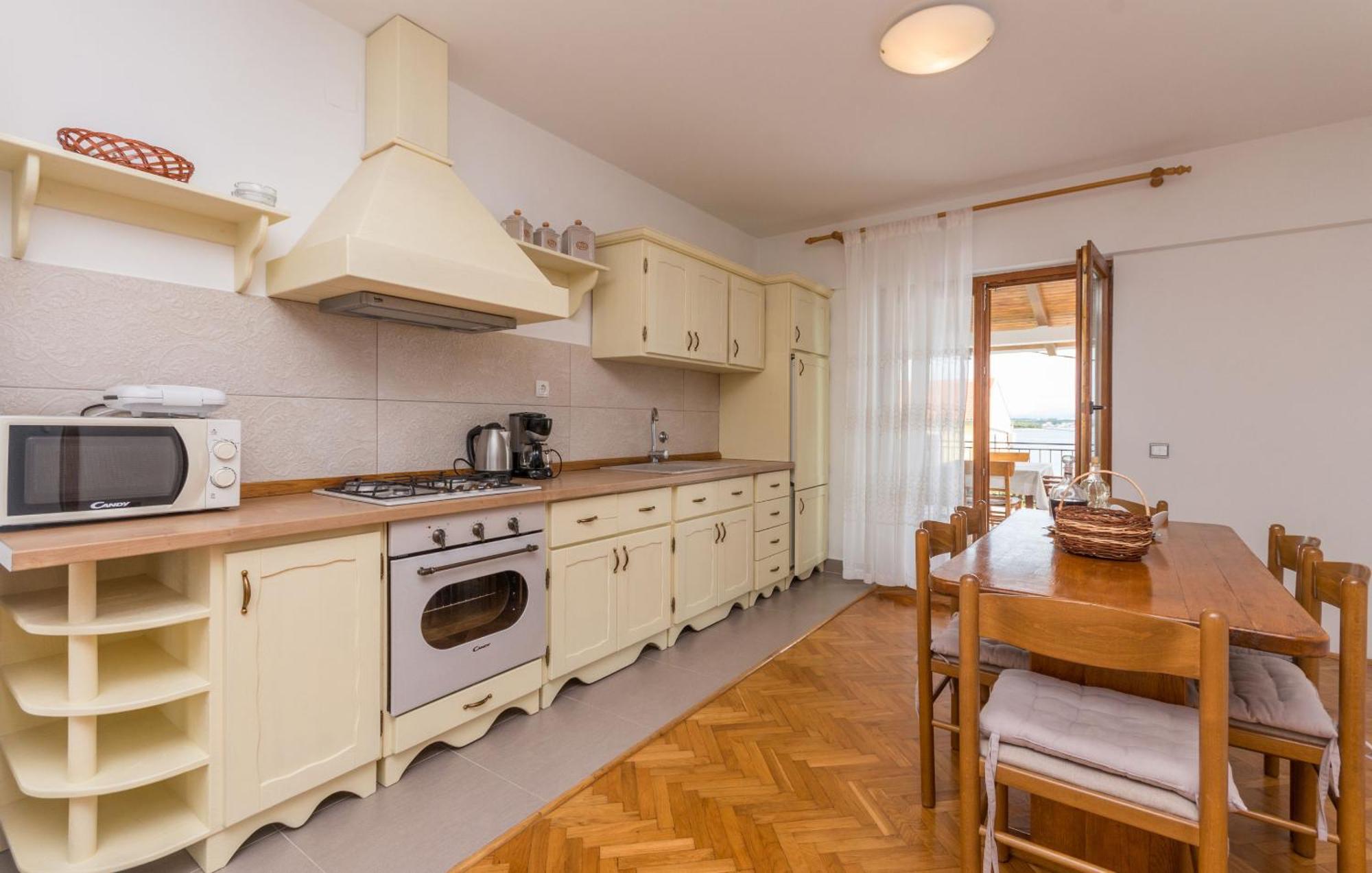 Apartment Blazenka - 20M From The Sea Tkon Bagian luar foto