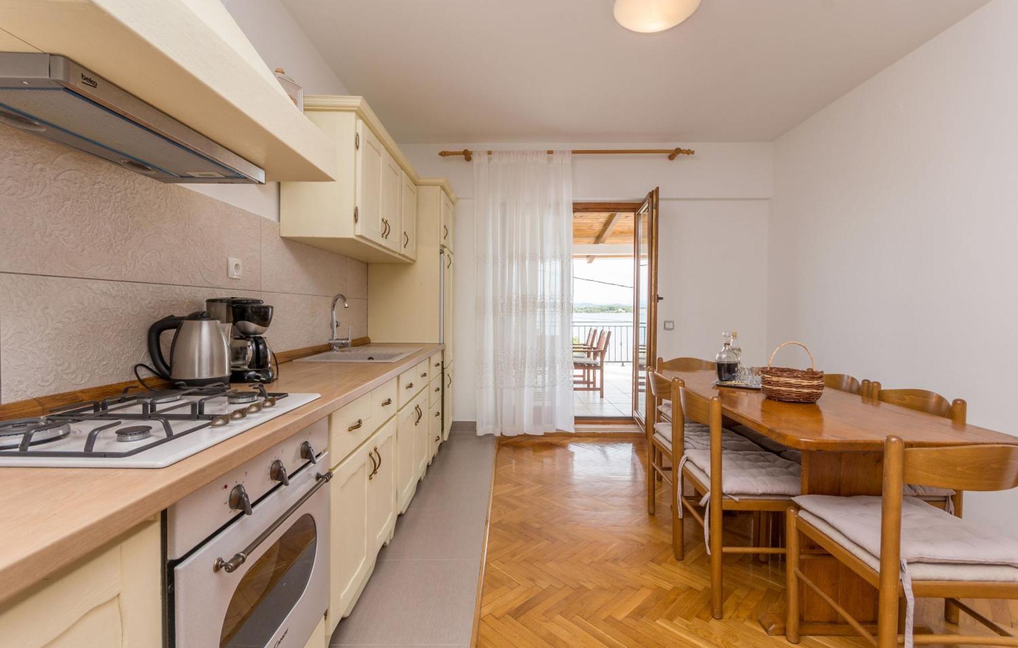 Apartment Blazenka - 20M From The Sea Tkon Bagian luar foto