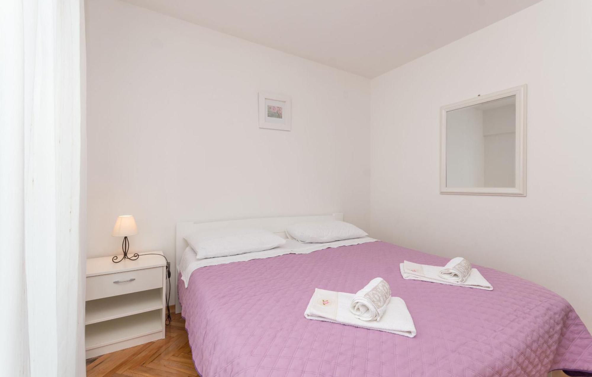 Apartment Blazenka - 20M From The Sea Tkon Bagian luar foto