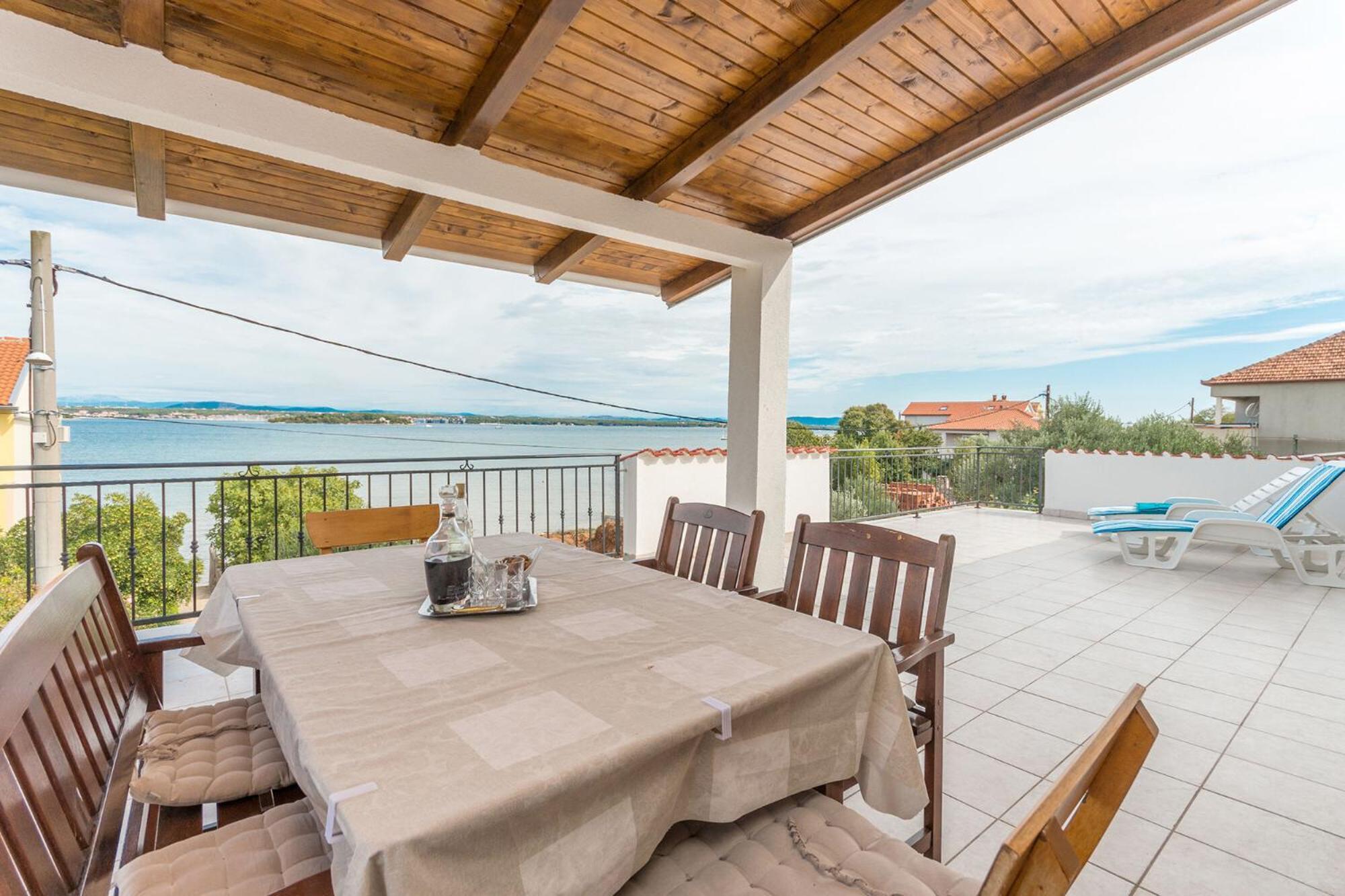 Apartment Blazenka - 20M From The Sea Tkon Bagian luar foto