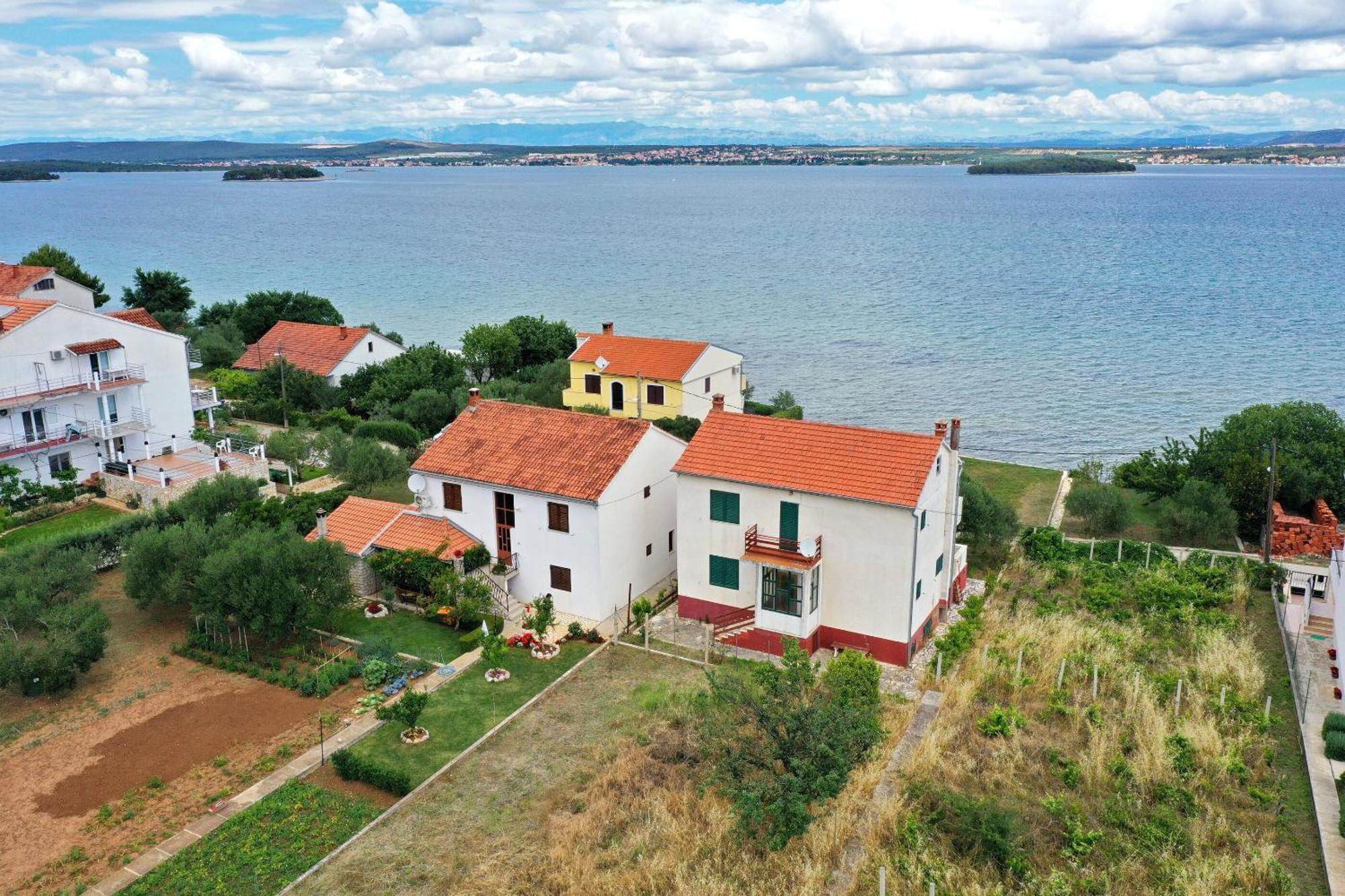 Apartment Blazenka - 20M From The Sea Tkon Bagian luar foto